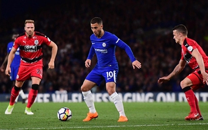Video bàn thắng trận Chelsea 1-1 Huddersfield: Tiêu tan hy vọng Top 4