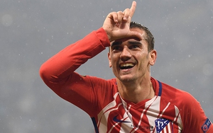 Fan M.U khẩu chiến với fan Barca vì muốn mua Griezmann