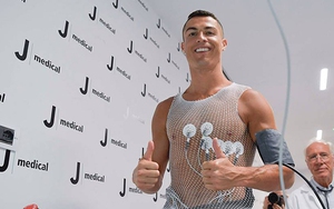 TRỰC TIẾP họp báo Cristiano Ronaldo ra mắt Juventus