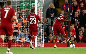 Sturridge được ví như Torres sau 'pha bỏ lỡ thế kỷ' trước Chelsea