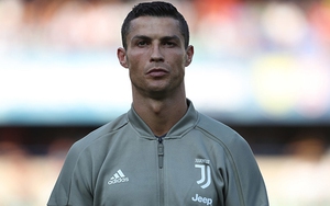 Ronaldo yêu cầu Juventus tăng cường thêm 3 vệ sĩ