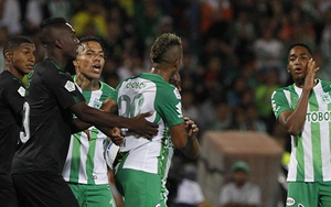 HI HỮU: Cầu thủ Colombia bị đuổi vì tranh đá phạt rồi đánh... đồng đội