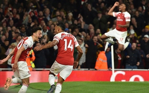 Video Arsenal 3-1 Leicester: Oezil tỏa sáng, Pháo thủ thắng trận thứ 10 liên tiếp