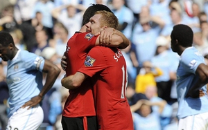 MU: Gary Neville tin Paul Scholes là 'một cú sốc lớn nhất với tôi'