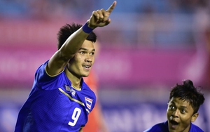 Adisak Kraisorn, tiền đạo Thái ghi 6 bàn vào lưới Timor Leste là ai?