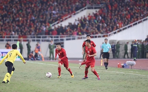 Quang Hải nhận cú đúp, giành giải 'Cầu thủ xuất sắc nhất trận'