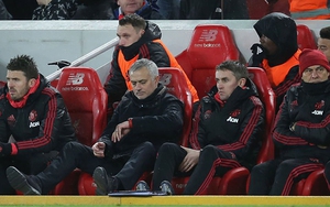 M.U lập một loạt kỷ lục tệ hại sau thất bại 1-3 trước Liverpool