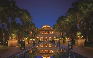 HLV Ole Gunnar Solskjaer thưởng nóng cho cầu thủ M.U bằng chuyến nghỉ dưỡng đắt đỏ