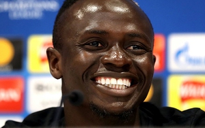 Hết Balotelli rồi đến Sadio Mane chế giễu thất bại của M.U
