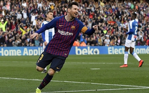 Messi đá phạt Panenka gây sốt: 'Khen ngợi Leo Messi là một cực hình'