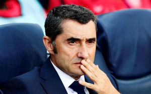 'Barca phải sa thải HLV! Valverde quá vô dụng, chỉ biết đứng đó nhìn bất lực'