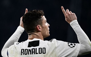 Andrea Pirlo: 'Cristiano Ronaldo sẽ tạo ra xu hướng mới cho Serie A'