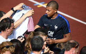 Man City sẽ bỏ ra 250 triệu bảng vì mục tiêu 'ăn bốn'