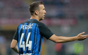 CẬP NHẬT sáng 18/7: Hôm nay, M.U xong vụ Perisic. Joe Hart có bến đỗ mới. Federer trở lại Top 3