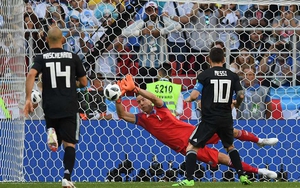 Messi vốn đá penalty tệ, tại sao không nhường cho đồng đội?