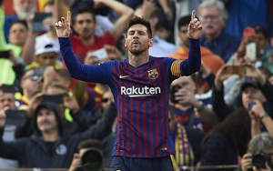 VIDEO Barca 2-0 Espanyol: Messi 'đá phạt trực tiếp panenka', xuất sắc lập cú đúp