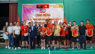 50 năm Thống nhất đất nước: Tăng cường gắn kết cộng đồng người Việt tại Angola