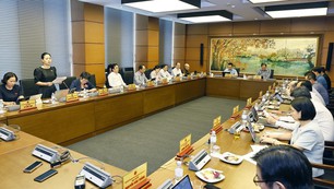  Đại biểu Quốc hội góp ý hoàn thiện dự án Luật Phát triển công nghiệp văn hóa