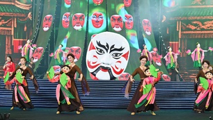 Khép lại 'hành trình du Xuân xuyên Việt' tại Hội chợ Mùa Xuân