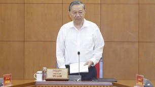 Tổng Bí thư Tô Lâm: Cần có chiến lược cụ thể nhằm tái cơ cấu nền kinh tế