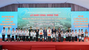 Thêm không gian tổ chức các hoạt động giáo dục toàn diện cho học sinh vùng biên