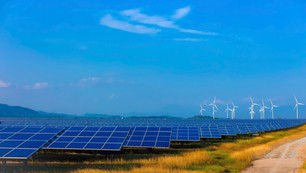 Chỉ thị của Thủ tướng về tăng cường thực thi tiết kiệm điện và phát triển điện mặt trời mái nhà