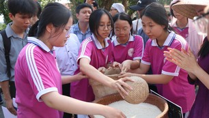 Đưa giáo dục di sản với giá trị lịch sử đến gần với thế hệ trẻ