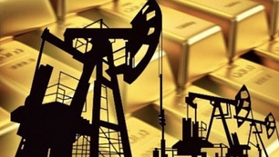 Căng thẳng tại Trung Đông đẩy giá dầu vượt 100 USD/thùng, vàng phục hồi