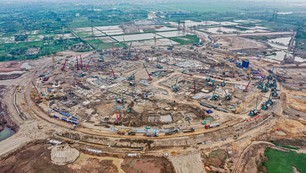 Nhộn nhịp trên công trường dự án sân vận động Trống Đồng, Hà Nội