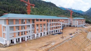 Triển khai “Chiến dịch 100 ngày đêm cao điểm” hoàn thành 100 trường nội trú các xã biên giới 