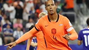 Ngôi sao World Cup 2026 hôm nay: Van Dijk, ‘người khổng lồ không tuổi’ của Hà Lan