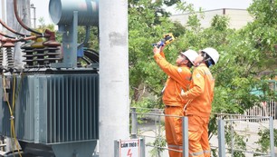 Sử dụng điện tiết kiệm, hiệu quả để bảo đảm an ninh năng lượng quốc gia