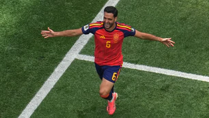 Ký sự World Cup: Chiến thắng trong điệu pasodoble