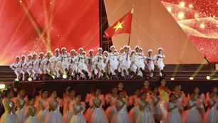 Chuẩn mực con người Việt Nam trong kỷ nguyên mới (Kỳ 2): "Mã văn hóa" định hình căn tính con người Việt Nam