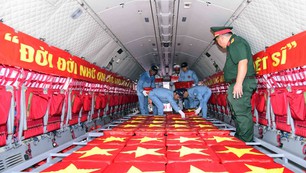 Chuyến bay đặc biệt đưa 7.104 mẫu hài cốt liệt sĩ ra Hà Nội đi tìm danh tính
