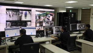 Tháo gỡ điểm nghẽn trong lĩnh vực công nghiệp và thương mại, bảo vệ người tiêu dùng