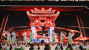 Từ Ngày Văn hóa Việt Nam đến thương hiệu và nguồn lực phát triển quốc gia