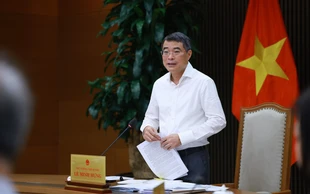 Từ chỉ đạo đến mệnh lệnh hành động