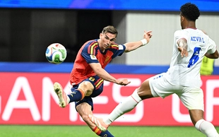 Đoản khúc World Cup: Đại dương mênh mông thế sao “La Roja” mắc cạn?