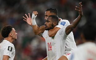 Đoản khúc World Cup: Ngựa hay chẳng quản đường dài
