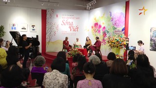 'Sống và Viết': Khi nhà văn nữ kể câu chuyện của chính mình