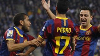 Alves: Không có giới hạn cho Barca