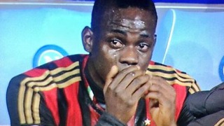 Mario Balotelli: Đằng sau nước mắt