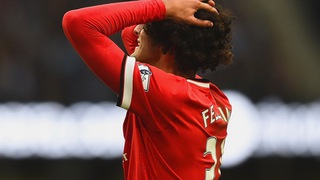 Boban chê Fellaini 'không biết đá bóng'