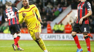 Tuyệt phẩm: Liverpool ghi bàn sau pha phối hợp 51 đường chuyền