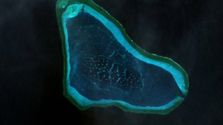 Philippines ồ ạt mua tàu chiến, vũ khí để bảo vệ biển đảo