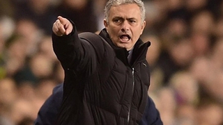 Jose Mourinho xin lỗi vì chỉ trích trọng tài