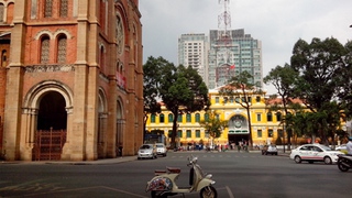 Họa sĩ Lê Kinh Tài: 'Bưu điện TP HCM sơn lại màu rất đẹp'