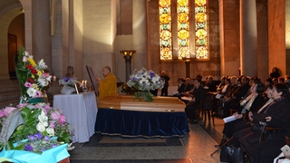 Trang trọng tổ chức tang lễ của họa sĩ Lê Bá Đảng tại Paris