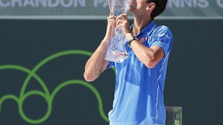 Chung kết Miami Open: Murray thua trắng ở séc quyết định, Djokovic lần thứ 5 vô địch